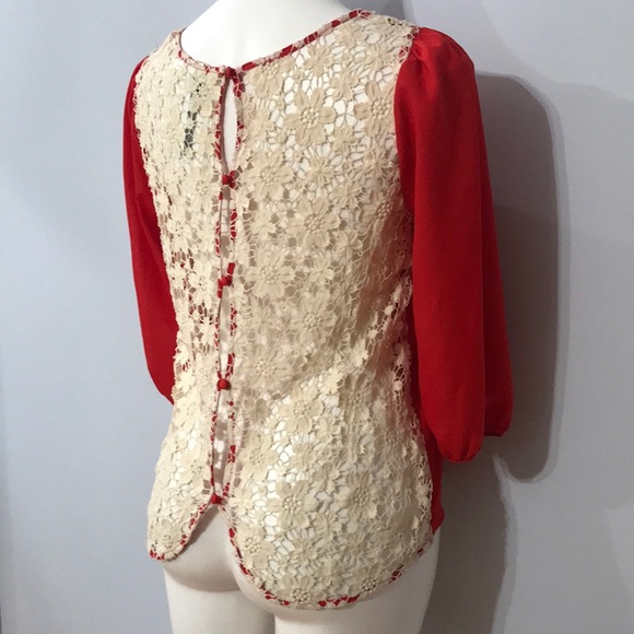 Red Blouse with crocheted back - Picture 6 of 6